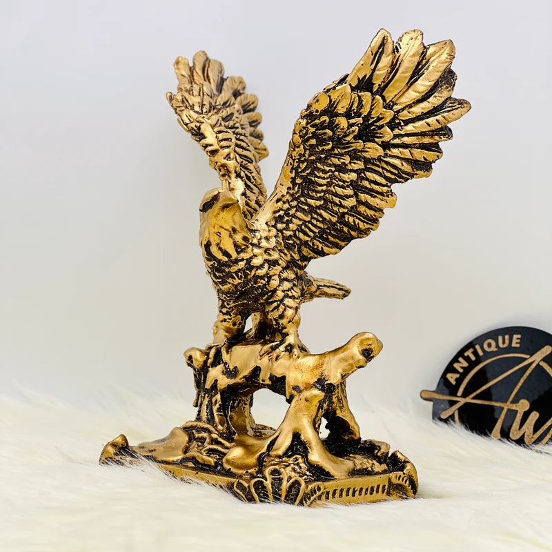 Eagle's Majesty Sculpture