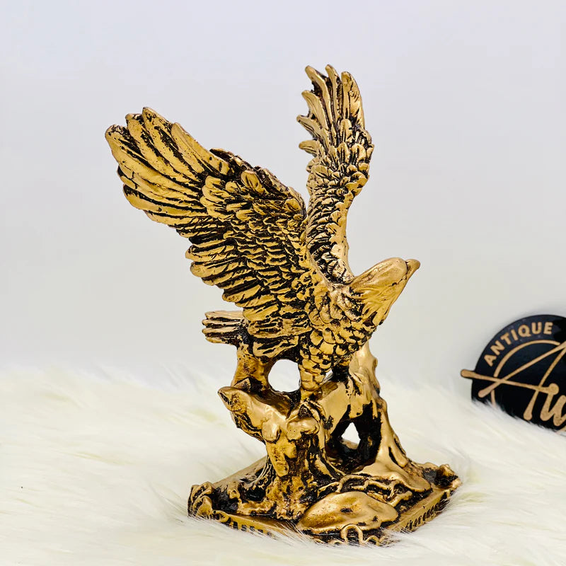 Eagle's Majesty Sculpture