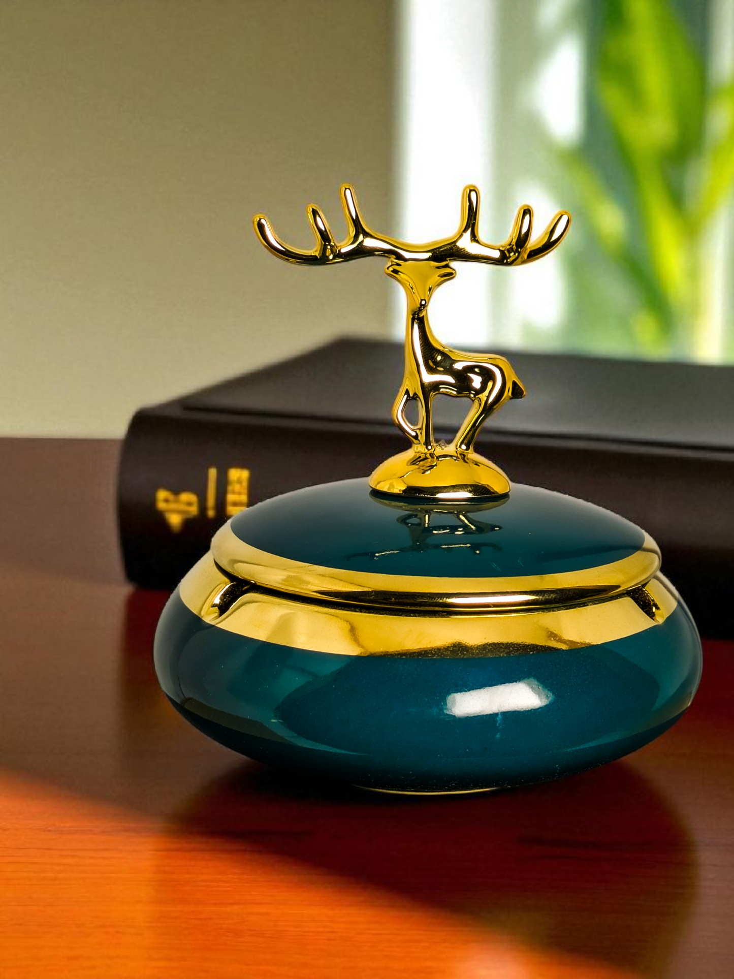 Cremic Ashtray With Deer Lid