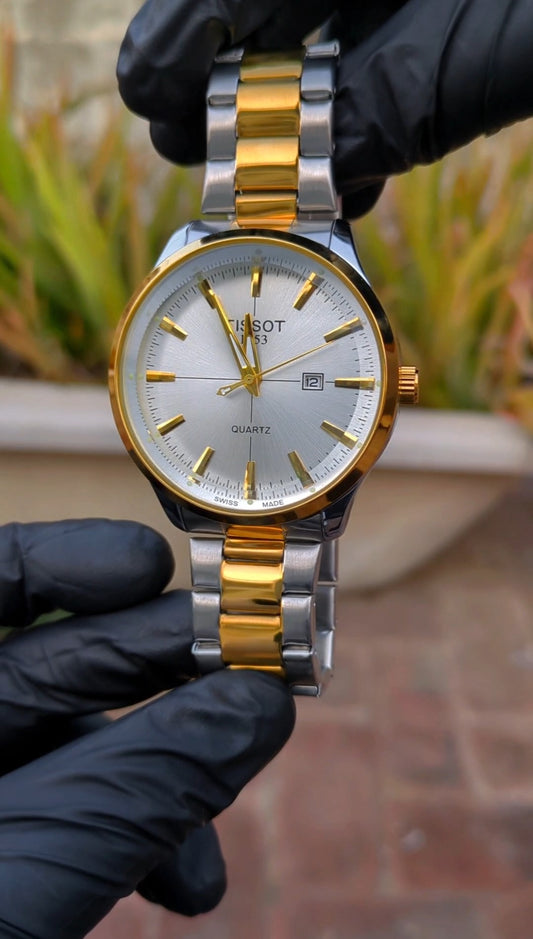 Elegant Stainless Steel Men’s Watch with Calendar Feature