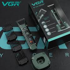 VGR V-696 Professional Hair Clipper Trimmer 300 min Runtime 8 Length Settings  (Green)
